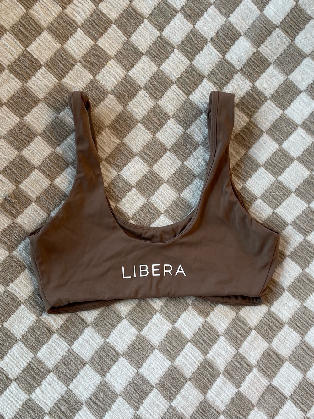 Libera Women's Chocolate Brown Scoop Sports Bra